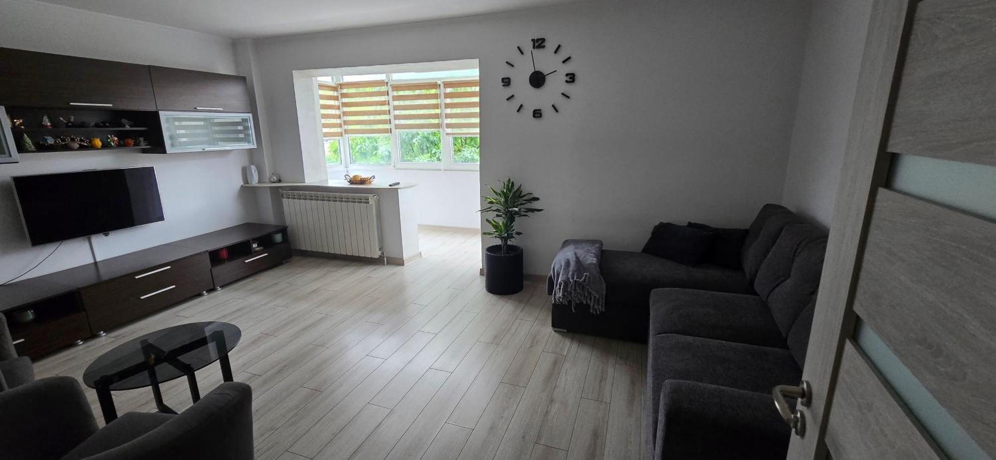 Ilona Apartament 3 Camere Râmnicu Vâlcea Dış mekan fotoğraf