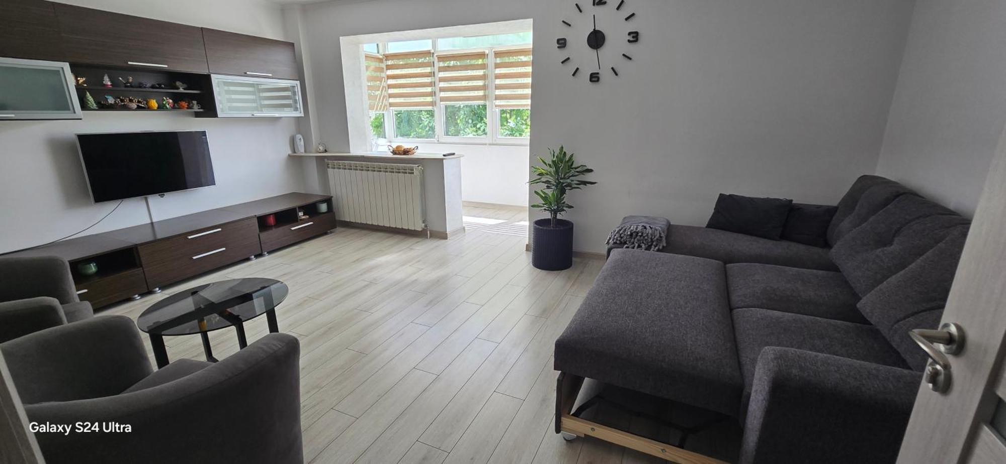 Ilona Apartament 3 Camere Râmnicu Vâlcea Dış mekan fotoğraf