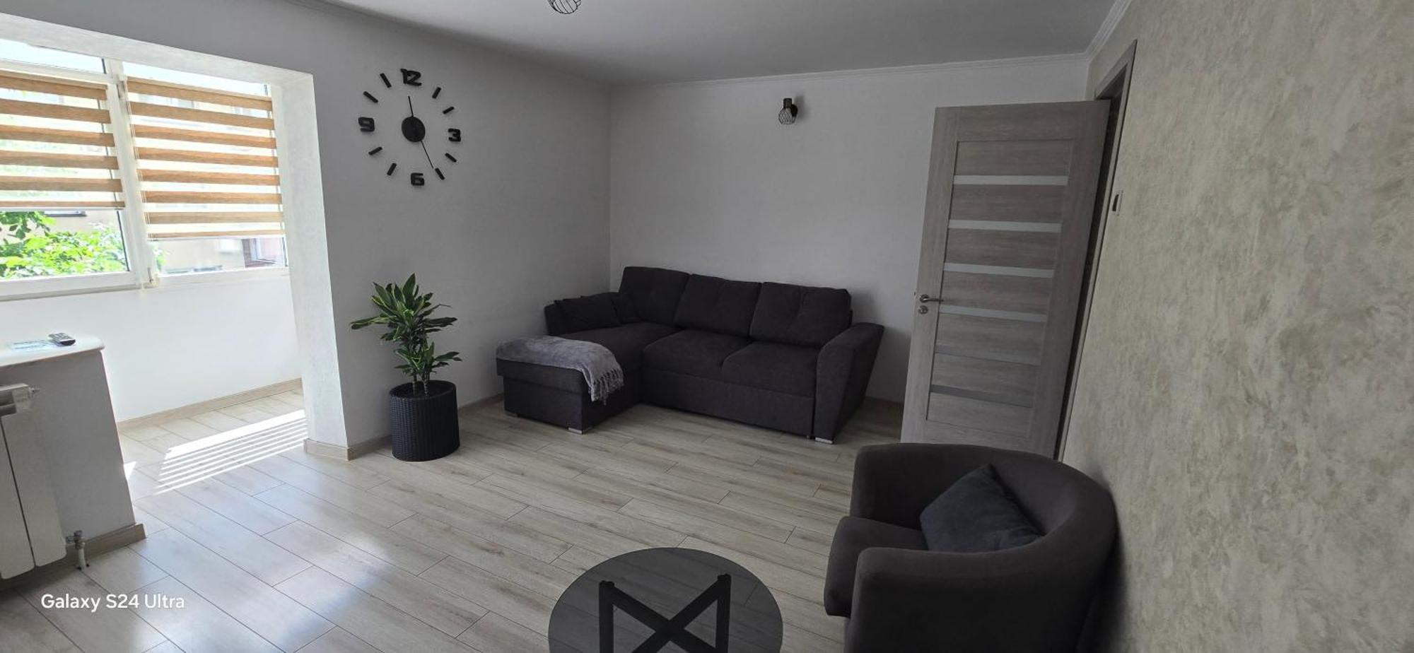 Ilona Apartament 3 Camere Râmnicu Vâlcea Dış mekan fotoğraf