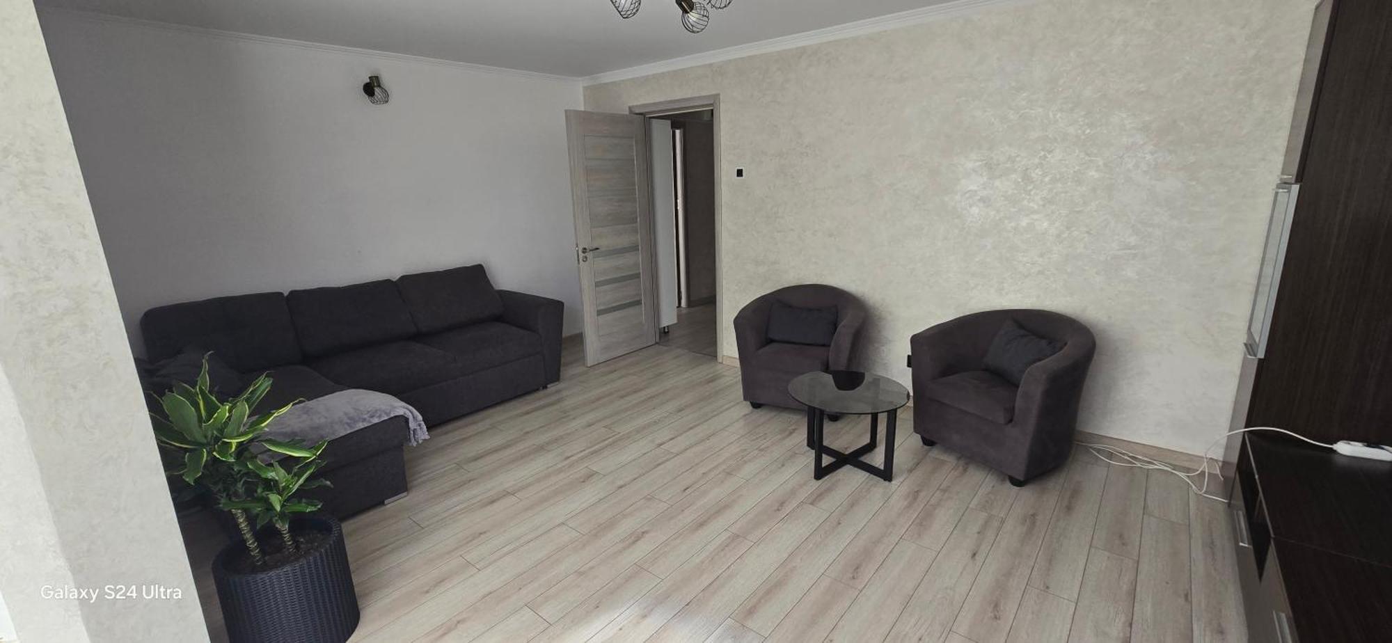 Ilona Apartament 3 Camere Râmnicu Vâlcea Dış mekan fotoğraf